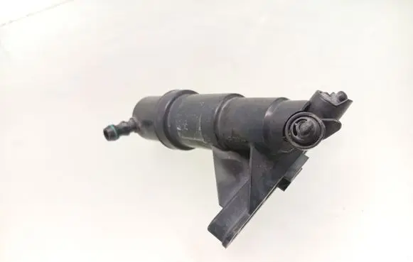 BMW 5 E60 E61 Headlight washer spray nozzle 200808