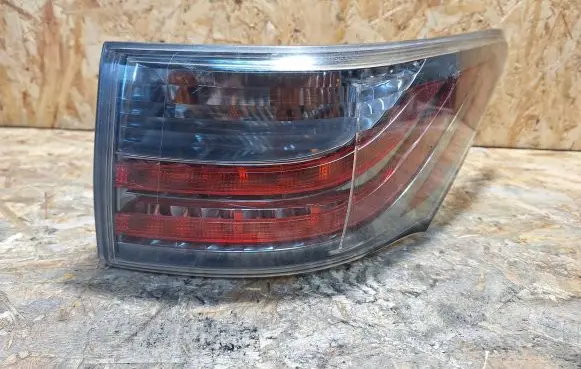 Lexus CT 200H Rear/tail lights