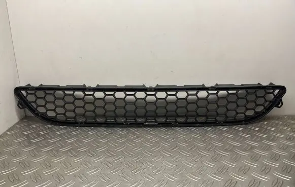 Volvo S60 Front bumper lower grill 30795022