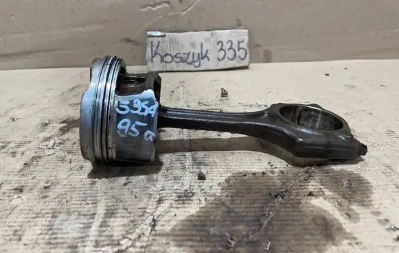 Mini One - Cooper Coupe R56 Piston with connecting rod 77L54
