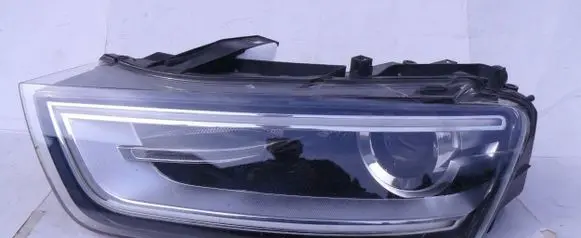 Audi Q3 8U Headlight/headlamp 8U0941005