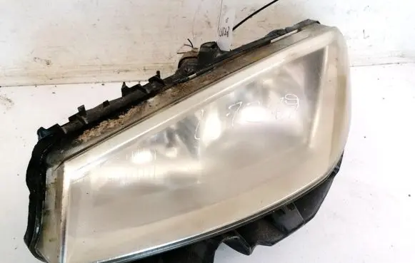 Renault Megane II Headlight/headlamp 89306990 820073220J