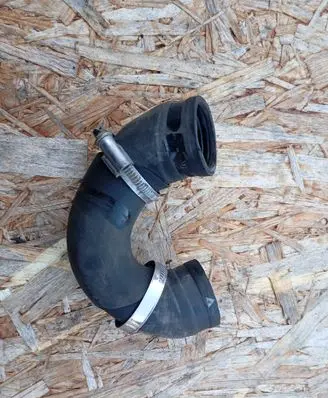 BMW 1 E81 E87 Engine coolant pipe/hose 755807104