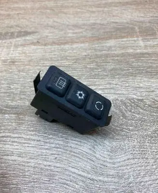BMW 3 E36 Windscreen/window heater switch 8360453 03051100