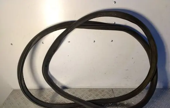 Tesla Model Y Front door rubber seal 149767391D
