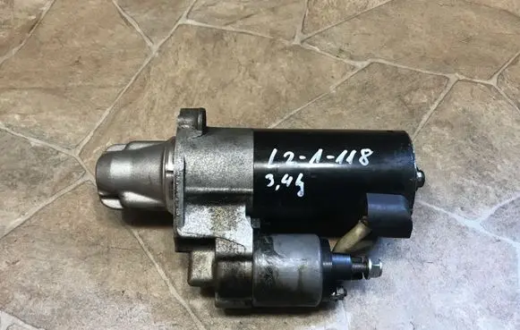 Mercedes-Benz S C217 Starter motor A2769068900