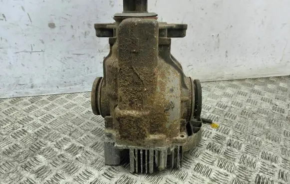 BMW X5 E53 Rear differential 7534576