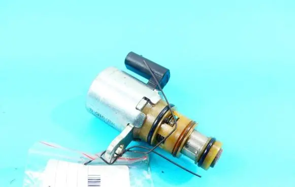 Ford Focus Camshaft position sensor H6BG-6H082-AA IMPRK1001024