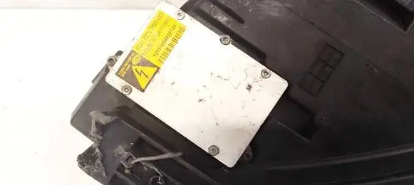 Audi A6 S6 C6 4F Headlight ballast module Xenon 5DV00829000