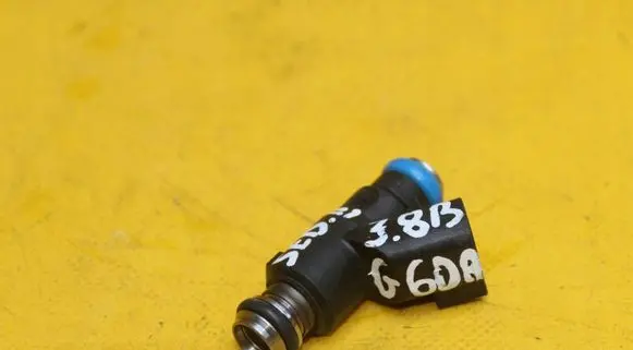 KIA Optima Fuel injector