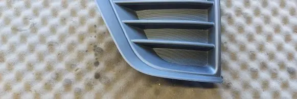Front fog light trim/grill