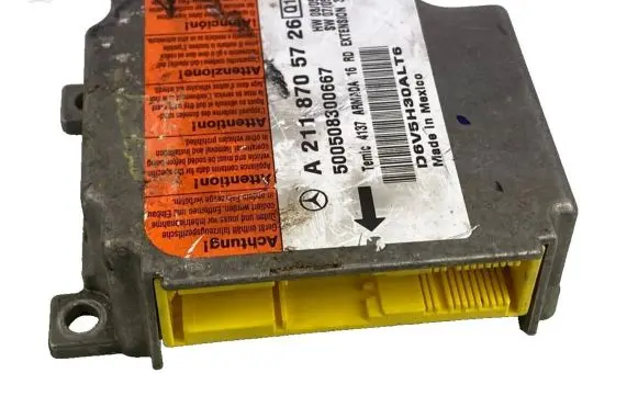 Mercedes-Benz CLS C219 Airbag control unit/module A2118705726 D6V5H30ALT6 500508300667