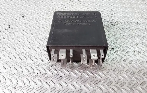 Audi A6 S6 C5 4B Interior lighting relay 4B0919471A 5KG00656805