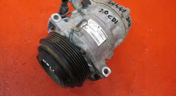 Mercedes-Benz Vito Viano W447 Air conditioning (A/C) compressor (pump) A0008304500