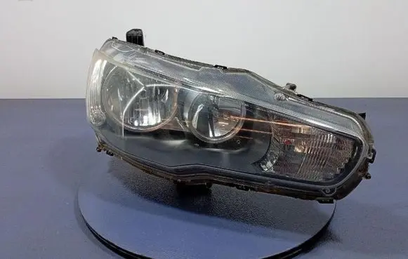 Mitsubishi Lancer VIII Headlight/headlamp STANLEYP6119R