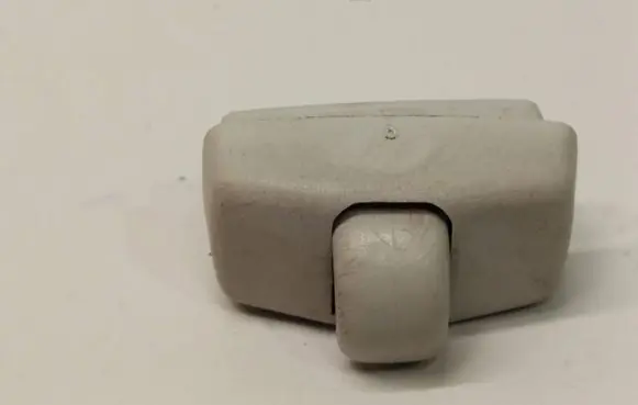Volkswagen Transporter - Caravelle T5 Sun visor clip/hook/bracket 3B0857561B