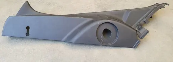 Toyota Auris E180 Rear seat side bottom trim 6255202310