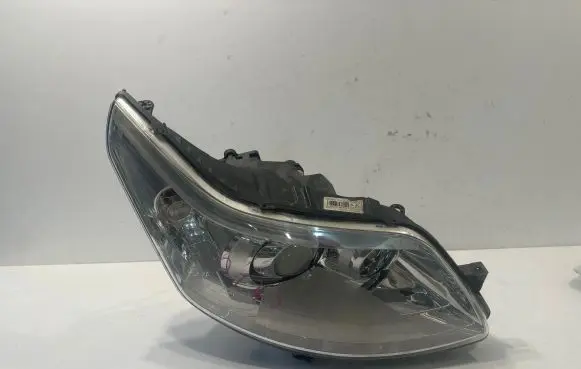 Citroen C4 I Headlight/headlamp 89900036 9646894280 89009410