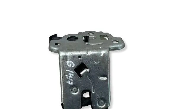 Audi Q3 8U Tailgate/trunk/boot lock/catch/latch 8K9827505A 11141512