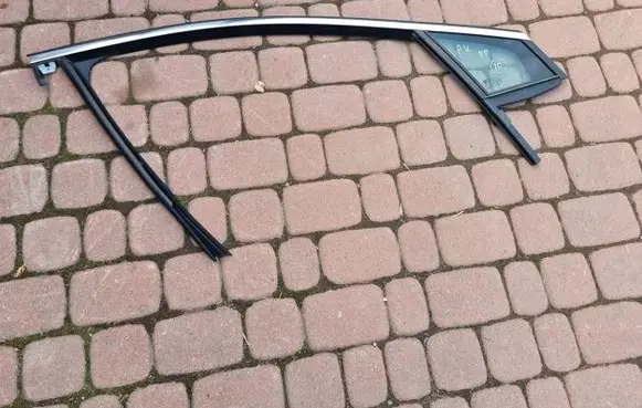 Opel Astra K Sliding door window/glass 