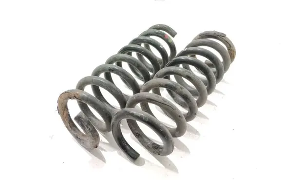 Mercedes-Benz E W212 Rear coil spring