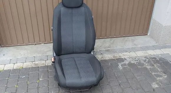 Peugeot 308 Front passenger seat 