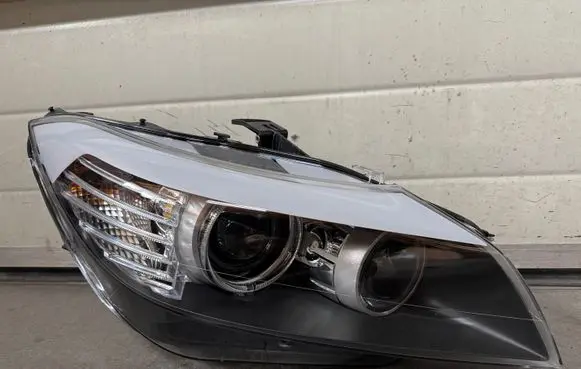 BMW Z4 E89 Headlight/headlamp 7228864