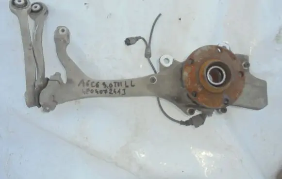 Audi A6 S6 C6 4F Front wheel hub spindle knuckle 4G0407241J