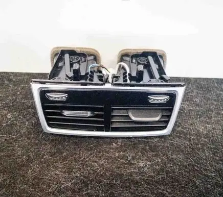 BMW 7 G11 G12 Dashboard air vent grill cover trim 