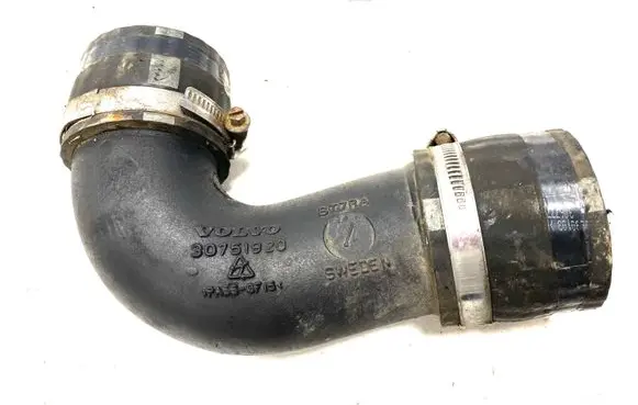 Volvo XC60 Intercooler hose/pipe 30751920