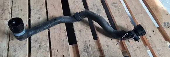 Audi A5 Sportback 8TA Engine coolant pipe/hose 8K0121049AE