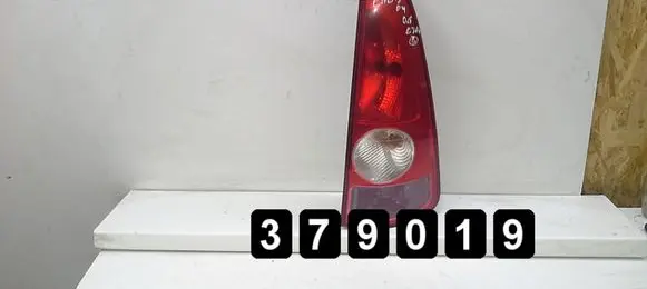 Renault Espace II Rear/tail lights 8200027152