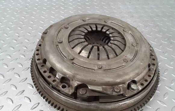 Subaru Forester SJ Clutch set kit 30100AA970 12345AA040