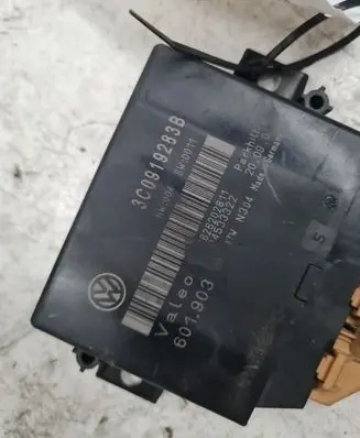 Volkswagen PASSAT B6 Parking PDC control unit/module 3C0919283B