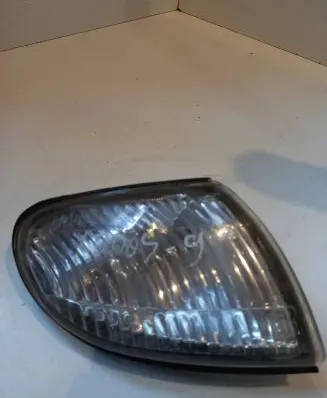 Front indicator light