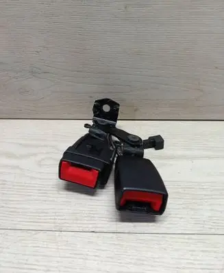 Audi A6 C7 Rear seatbelt buckle 4G0857739A