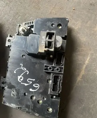 Volvo V70 Climate control unit