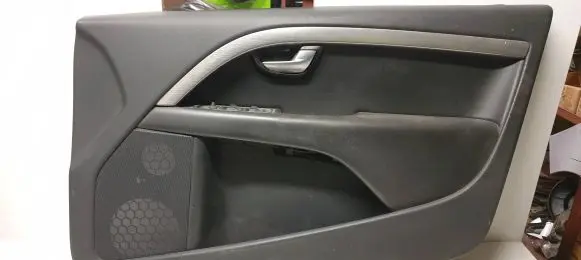 Front door card panel trim
