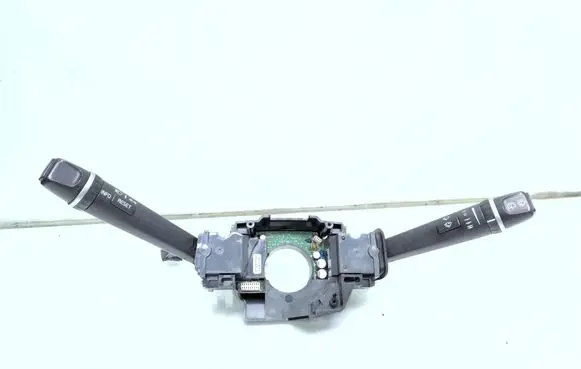 Volvo XC90 Wiper turn signal indicator stalk/switch 31318965 31268561 31368565