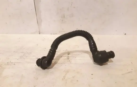 Audi A4 S4 B6 8E 8H Vacuum line/pipe/hose 8E0611933