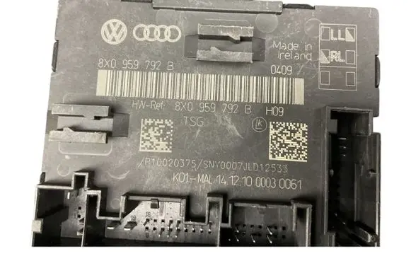 Audi A1 Door control unit/module 8X0959792B P10020375 SNY0007JLD12533