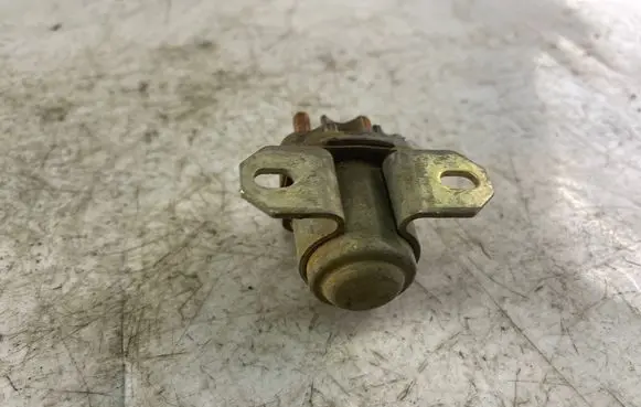 Glow plug pre-heat relay