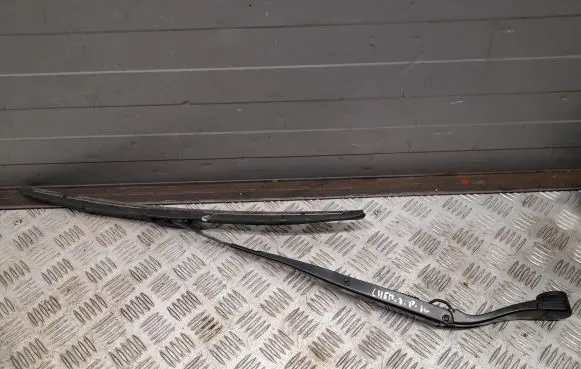 Jeep Grand Cherokee Windshield/front glass wiper blade 
