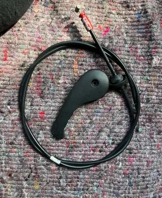 Volvo V40 Engine bonnet/hood lock release cable 31826629