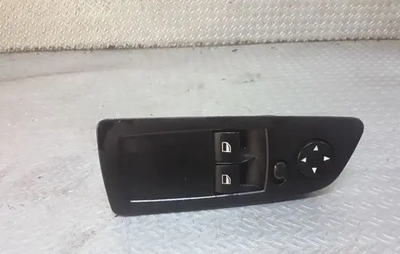 BMW 1 E81 E87 Electric window control switch 697016002
