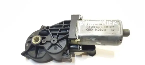 Mercedes-Benz CLS C219 Seat adjustment motor 0390203211