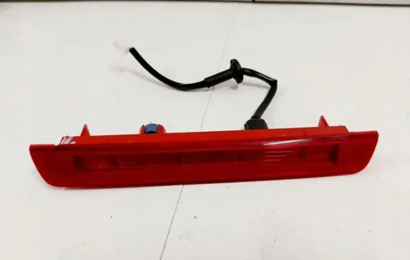 Nissan Qashqai Third/center stoplight 265904EA0A