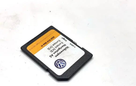 Volkswagen Golf VII Other exterior part 3G0919866H
