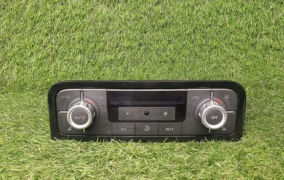 Volkswagen Touareg II Climate control unit 7P6907040BR 5HB01131511