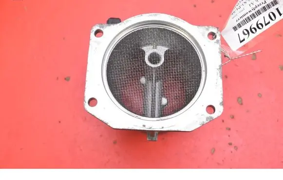 Audi A4 S4 B5 8D Mass air flow meter 037906461B